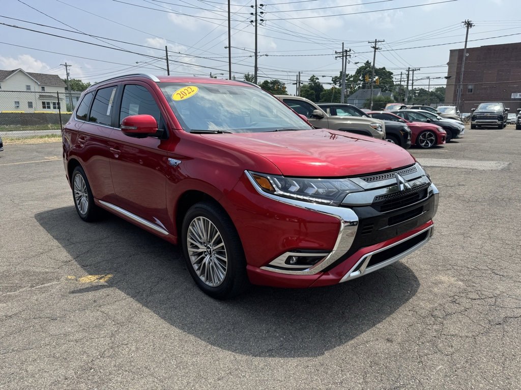 Used 2022 Mitsubishi Outlander GT image 1