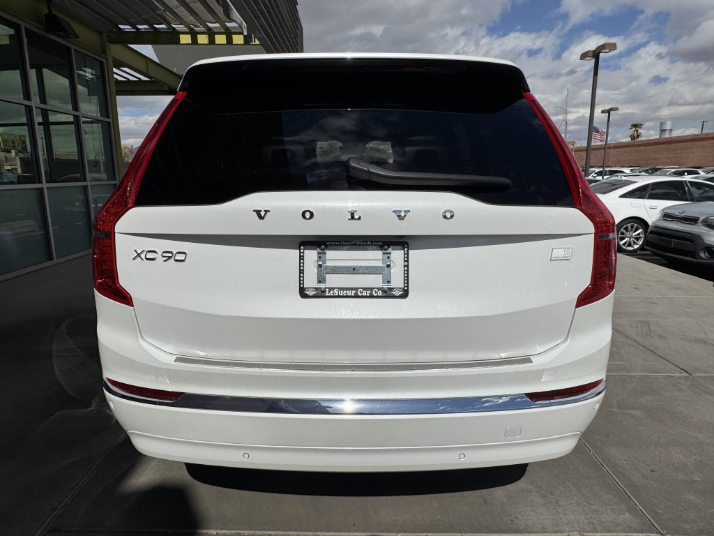 Used 2024 Volvo XC90 T8 Core w/ Protection Package Premier image 13