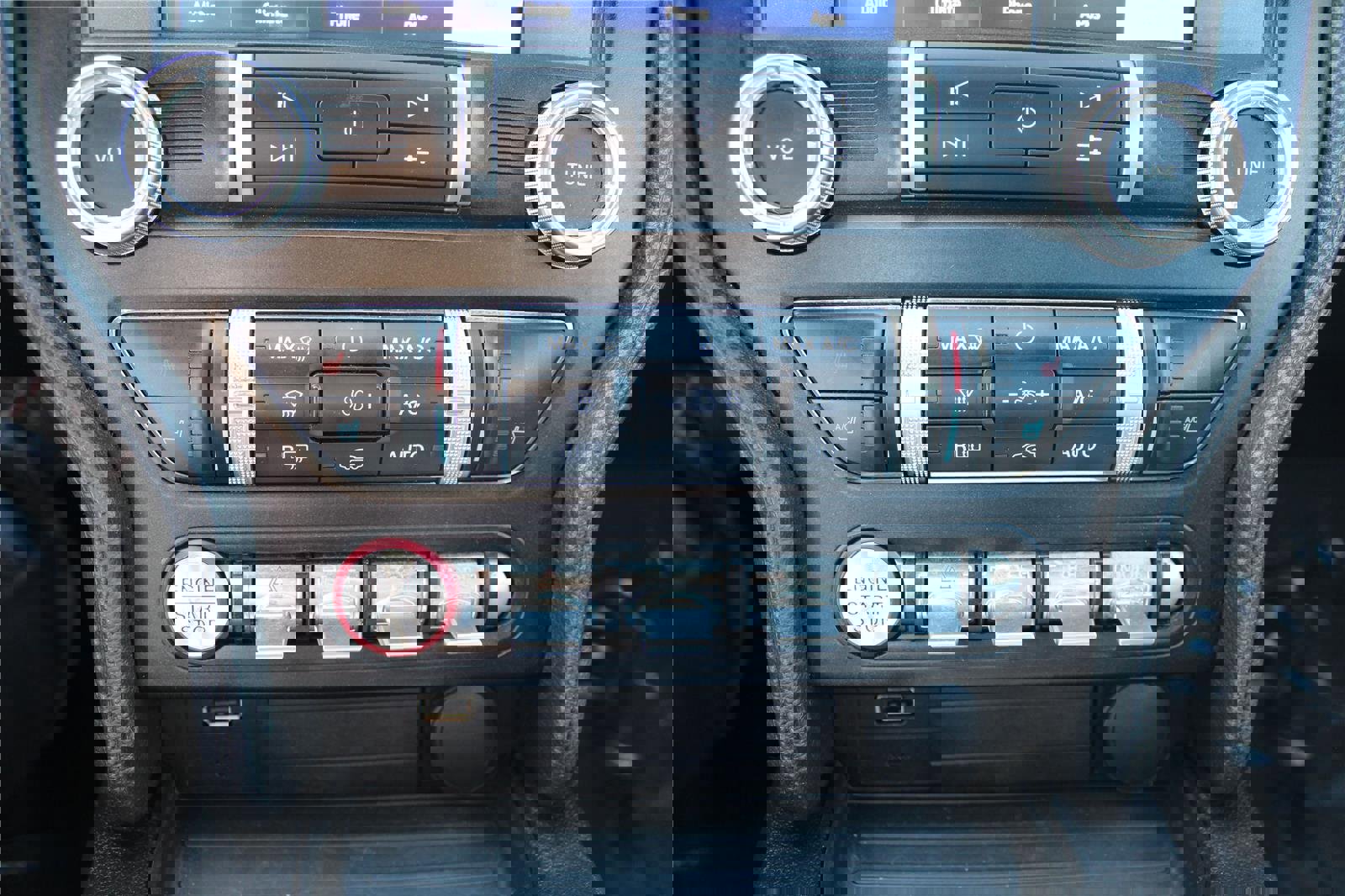 Used 2019 Ford Mustang Premium image 31