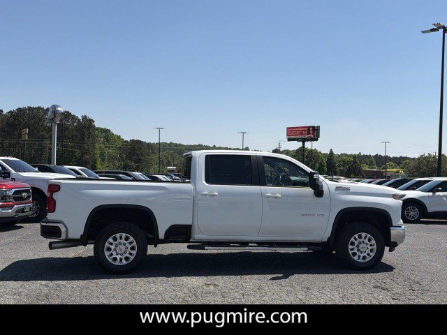 Used 2024 Chevrolet Silverado 2500 LT AWD/4WD image 8