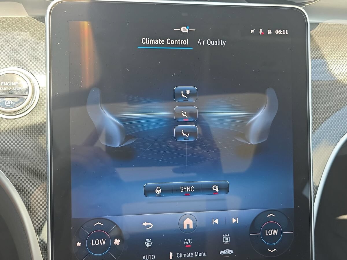 New 2026 Mercedes-Benz C 300 4MATIC Sedan image 23