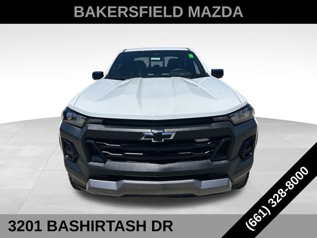 Used 2024 Chevrolet Colorado Trail Boss w/ Technology Package AWD/4WD image 9