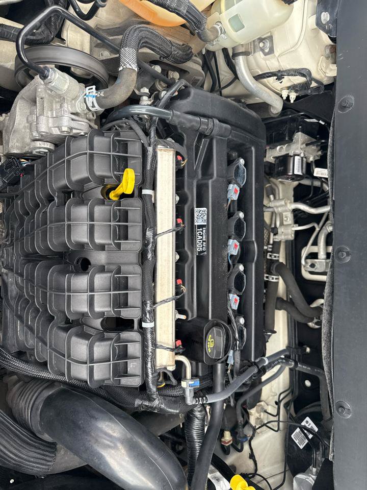 Used 2020 Dodge Journey Crossroad w/ Popular Equipment Group FWD image 27