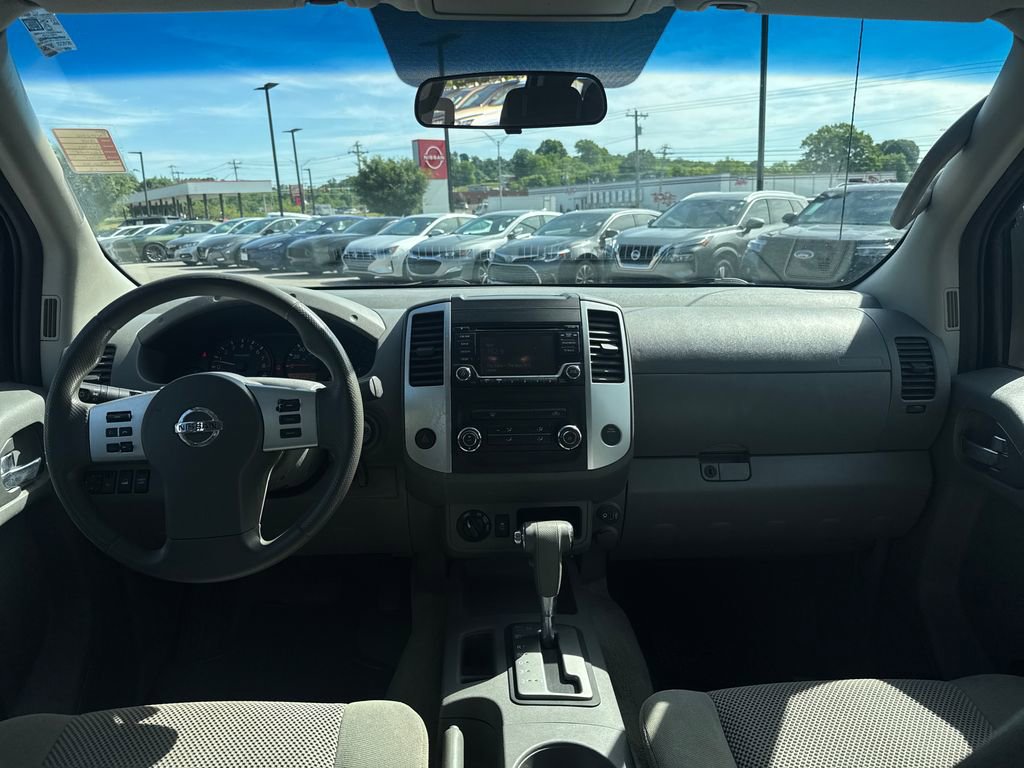 Used 2018 Nissan Frontier SV AWD/4WD image 22