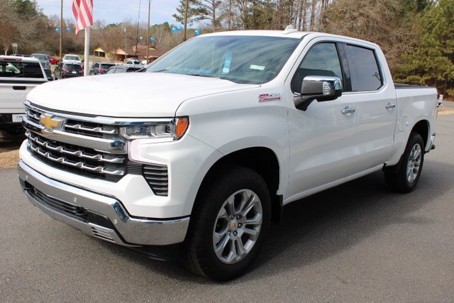 New 2025 Chevrolet Silverado 1500 LTZ image 3