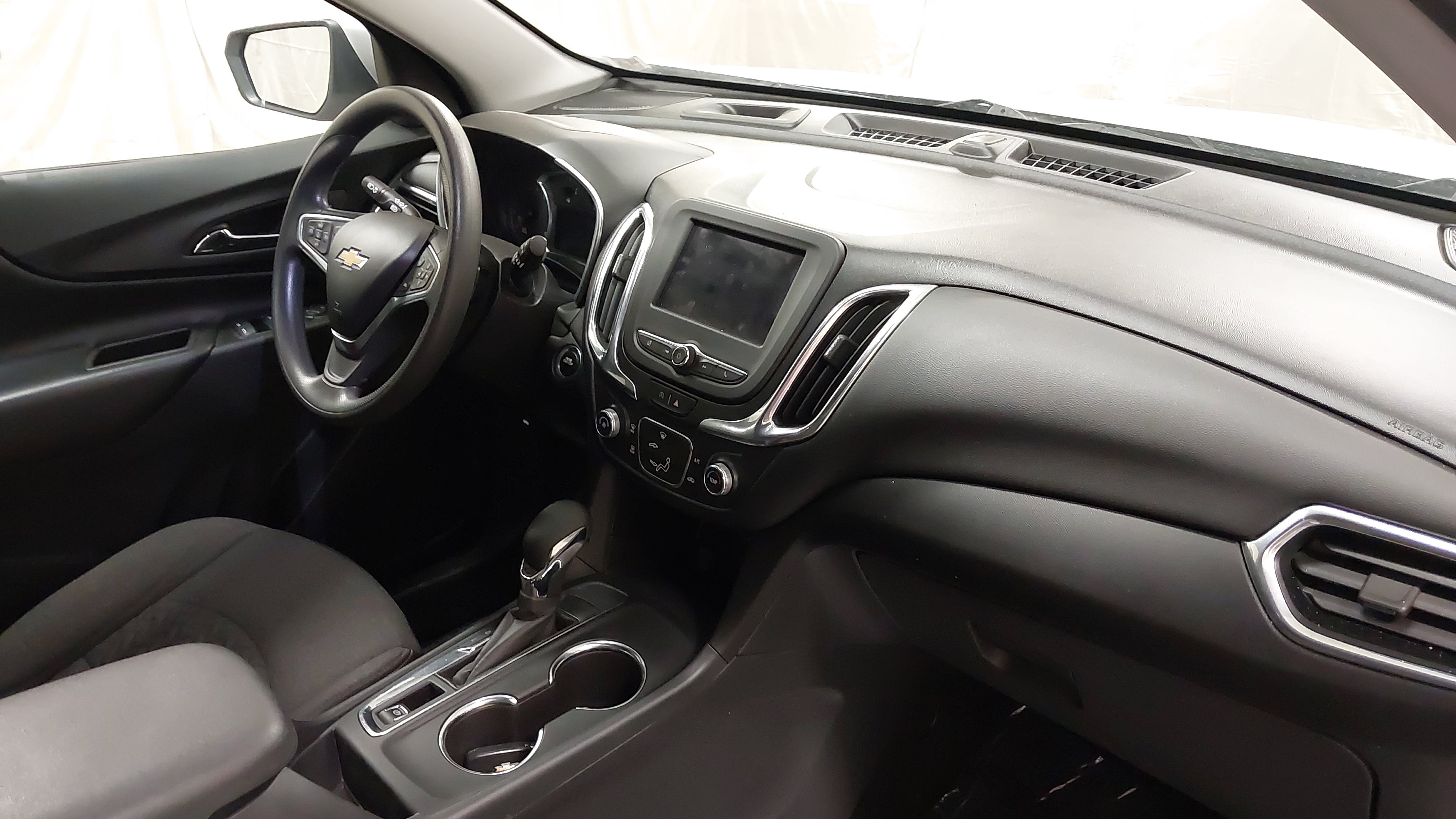 Used 2022 Chevrolet Equinox LT FWD image 29