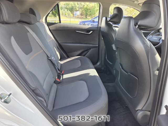 Used 2025 Kia Niro LX FWD image 15