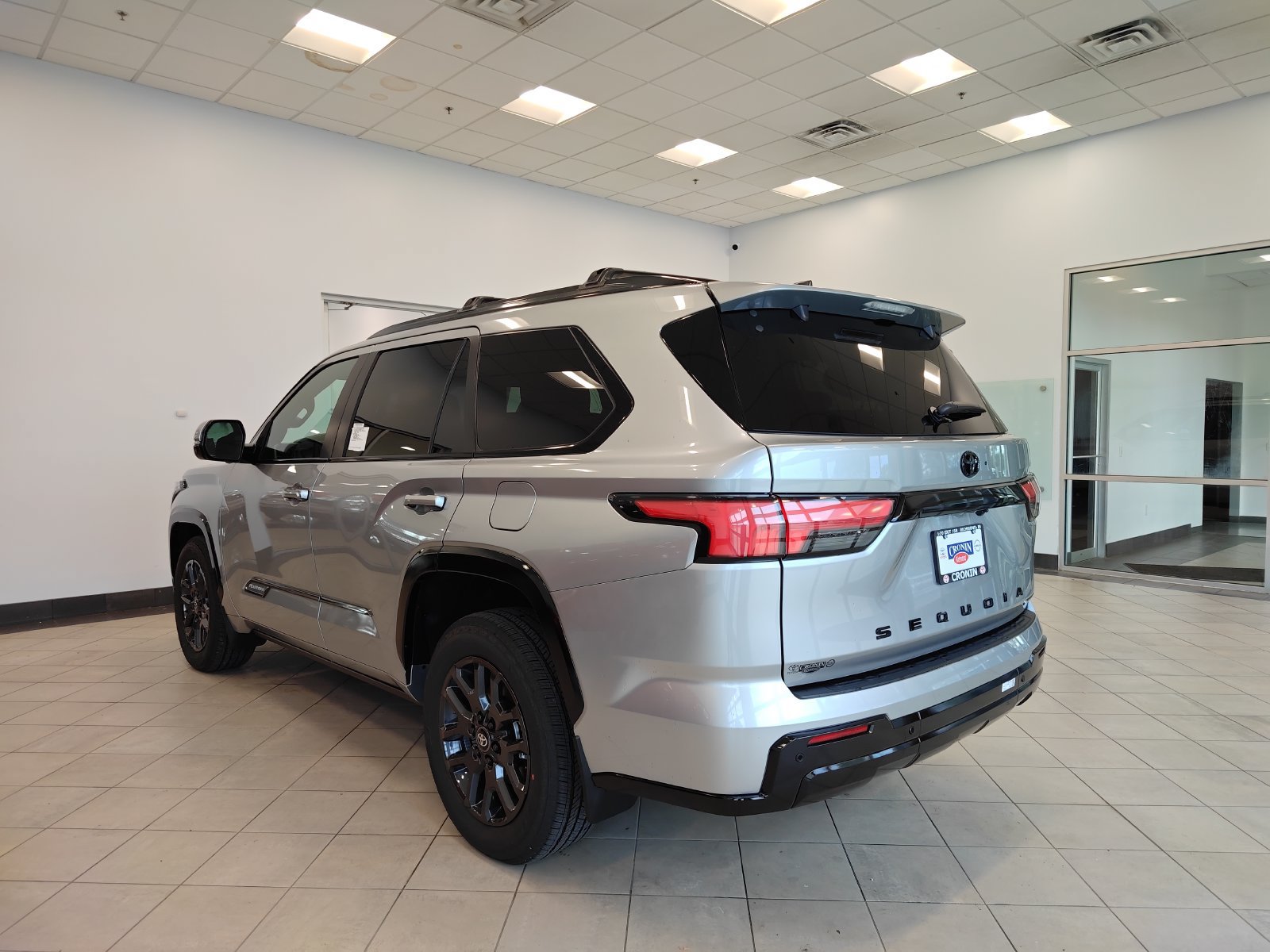 New 2026 Toyota Sequoia Platinum AWD/4WD image 5