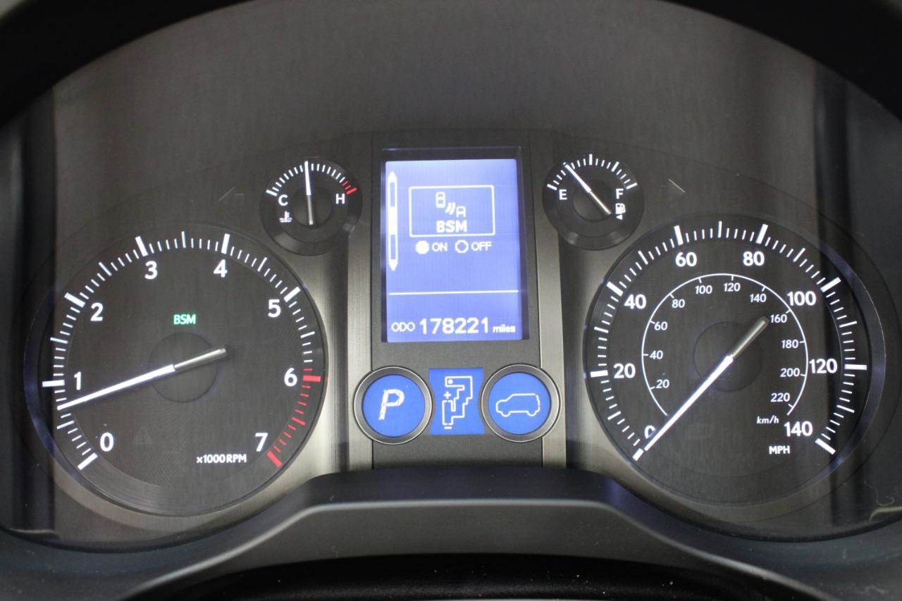 Used 2014 Lexus GX 460 w/ Premium Package AWD/4WD image 81
