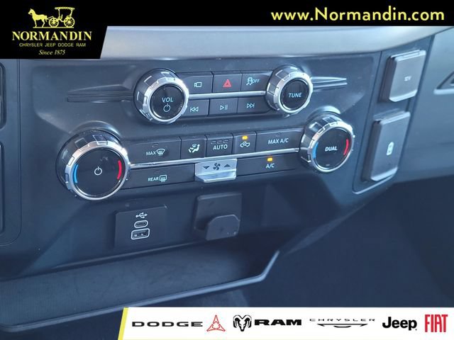 Used 2025 Ford F150 XLT w/ Equipment Group 301A Standard RWD image 11