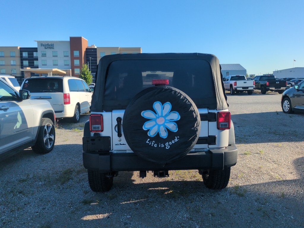 Used 2012 Jeep Wrangler Sport AWD/4WD image 6