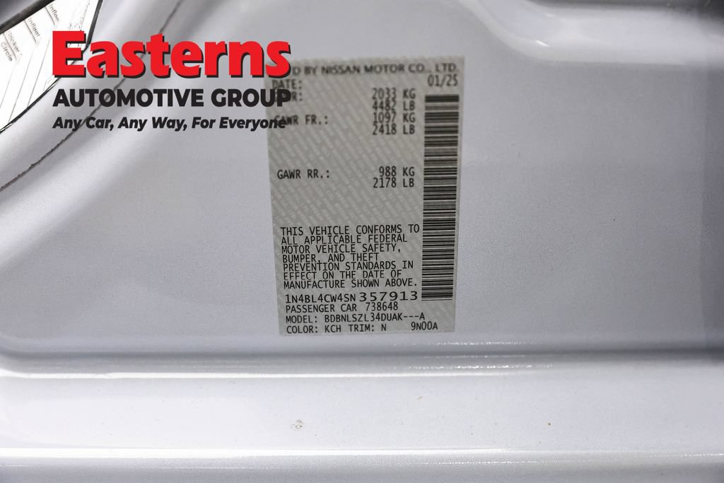 Used 2025 Nissan Altima 2.5 SR w/ SR Premium Package AWD/4WD image 36
