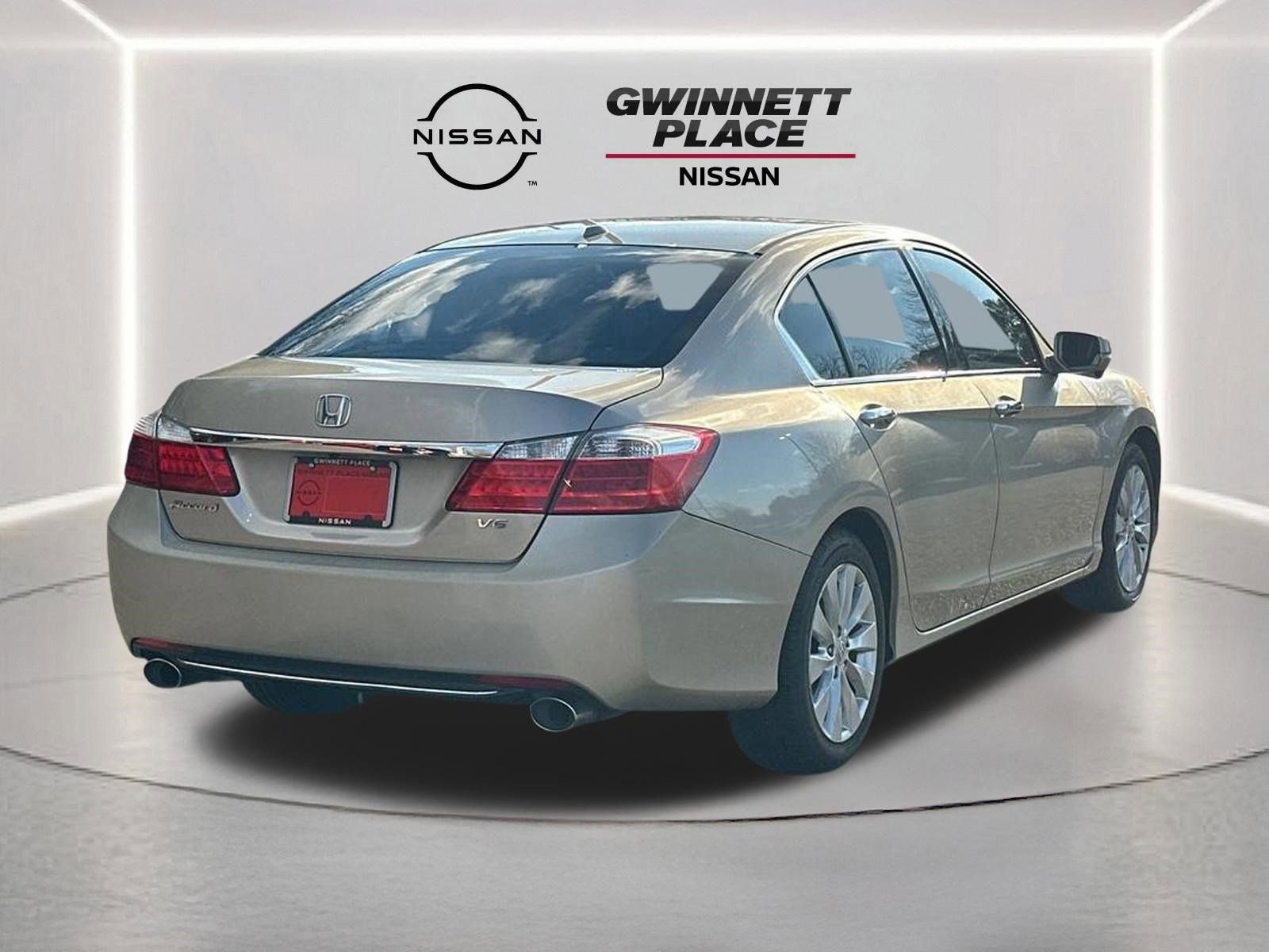 Used 2015 Honda Accord EX-L image 5