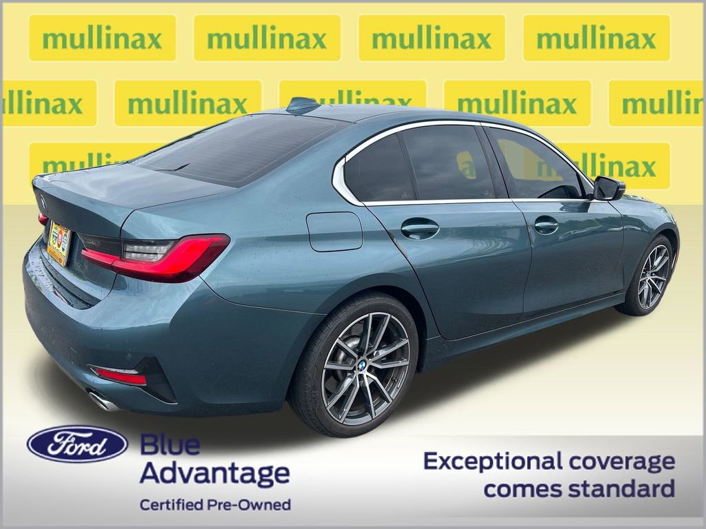 Used 2021 BMW 330i Sedan w/ Convenience Package RWD image 3