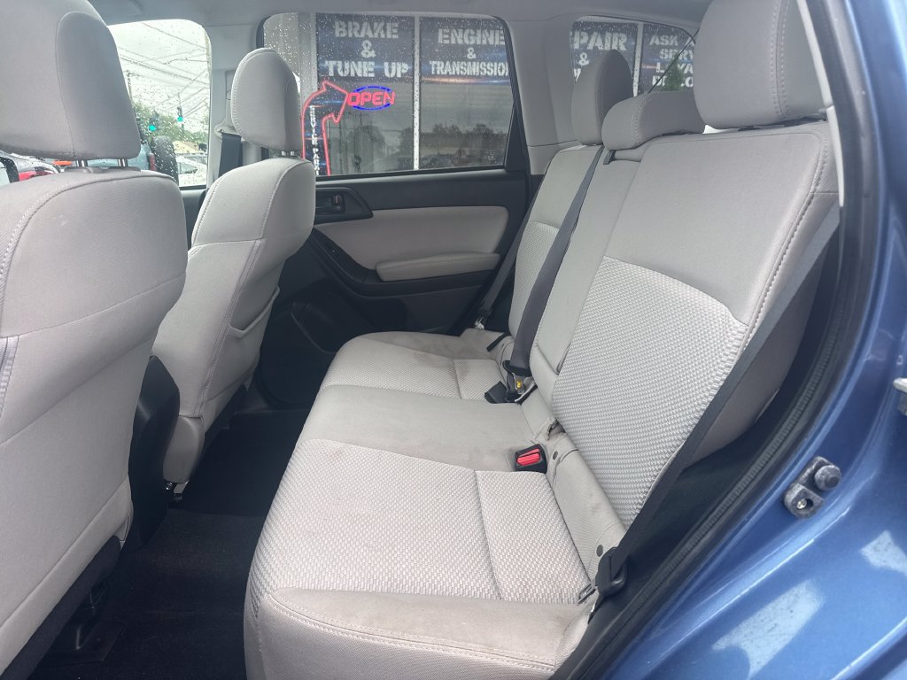 Used 2016 Subaru Forester 2.5i Premium AWD/4WD image 26