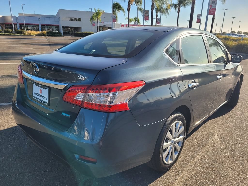 Used 2013 Nissan Sentra SV FWD image 4
