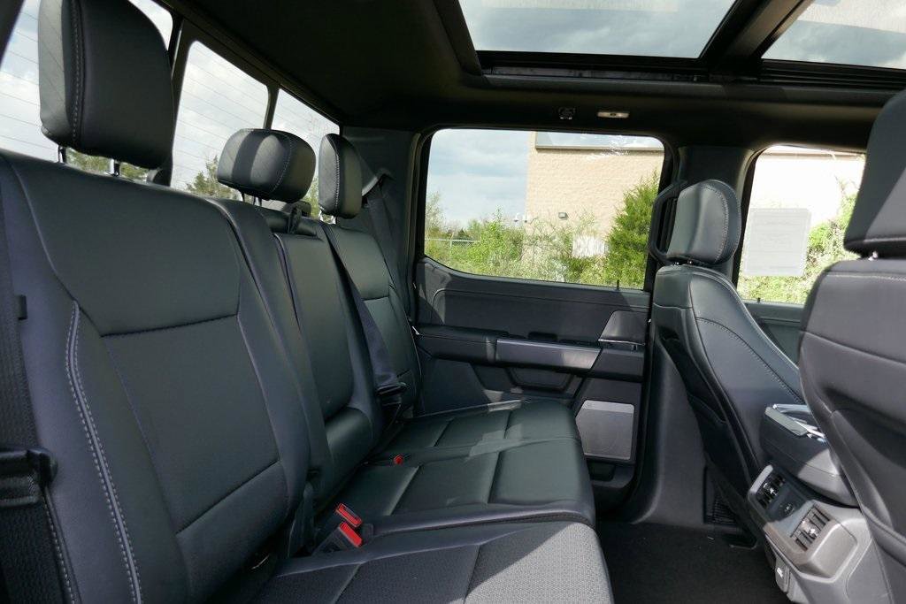 New 2025 Ford F150 Lariat w/ Equipment Group 501A Mid image 12