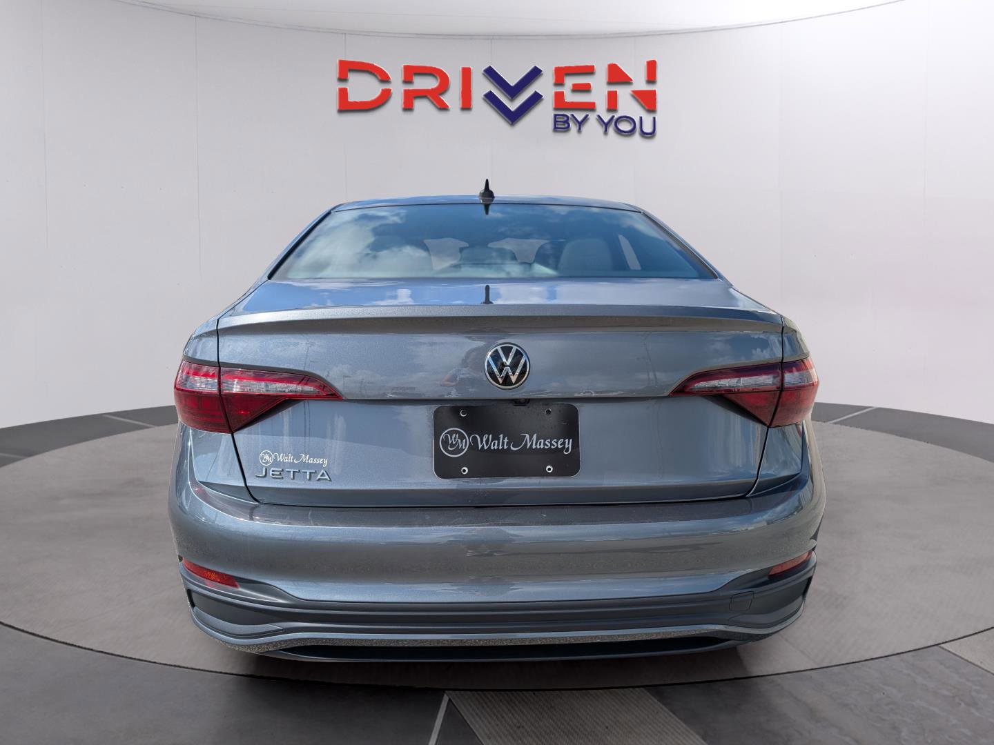 Used 2022 Volkswagen Jetta Sport image 4