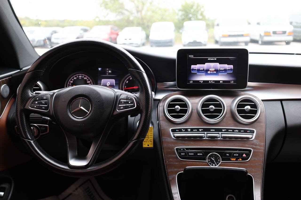 Used 2017 Mercedes-Benz C 300 4MATIC Coupe image 21