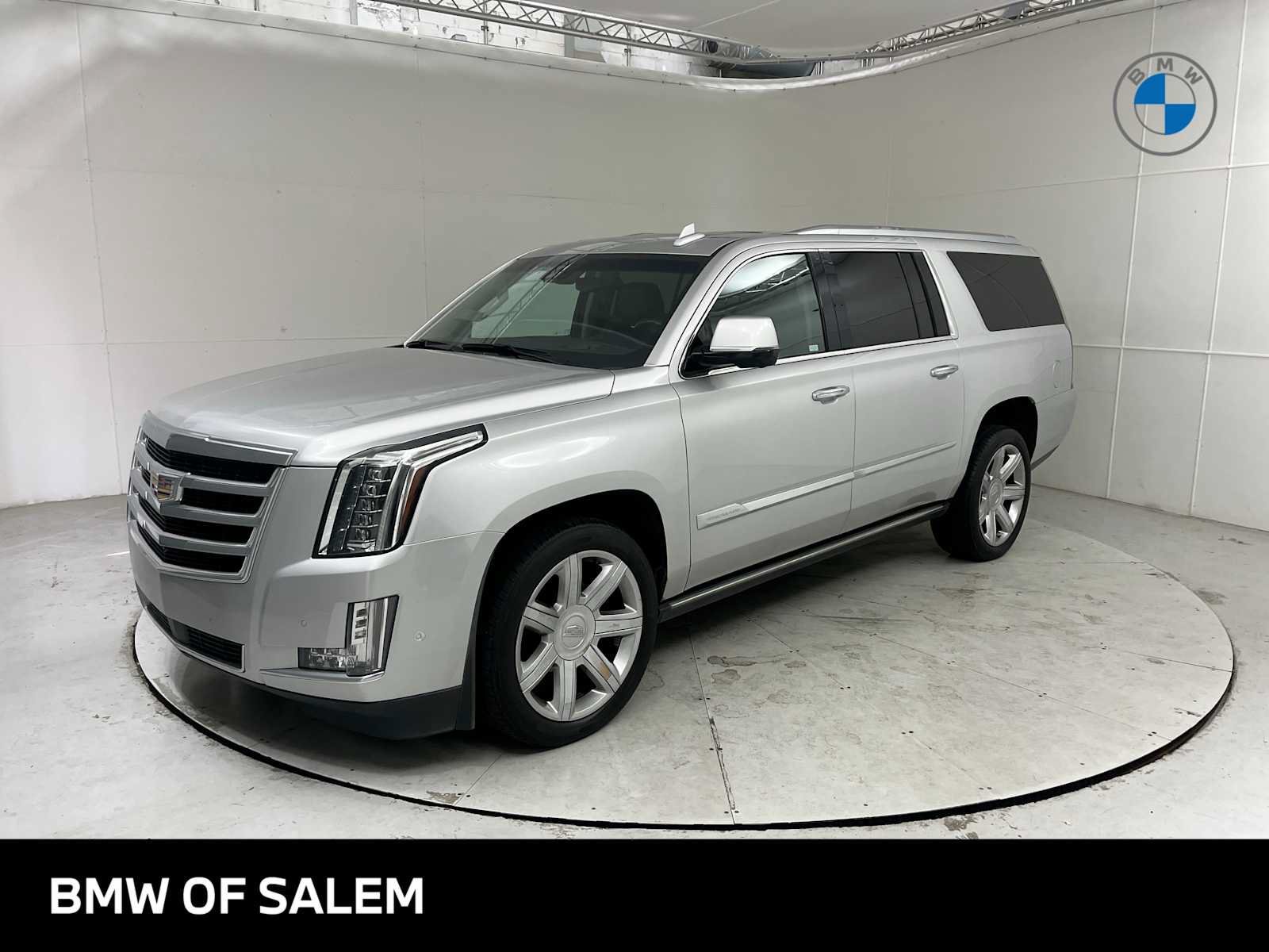 Used 2019 Cadillac Escalade ESV Premium Luxury AWD/4WD image 1