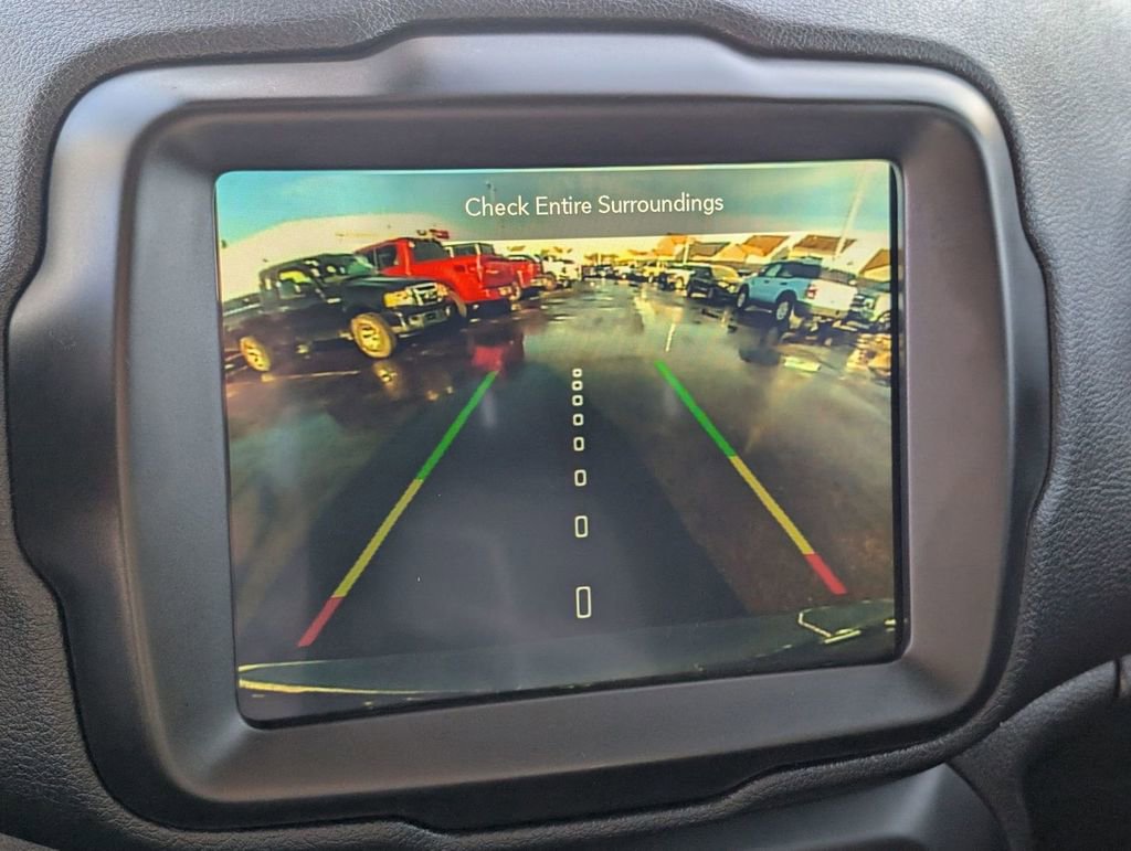 Used 2023 Jeep Renegade Limited video 3