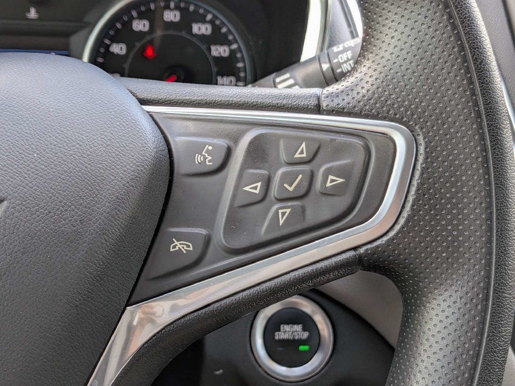 Used 2023 Chevrolet Equinox LT FWD image 24