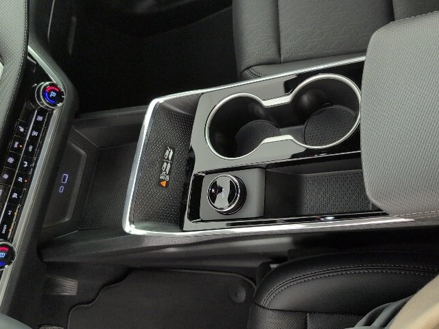 New 2026 Chevrolet Equinox LT w/ Convenience Package II image 21