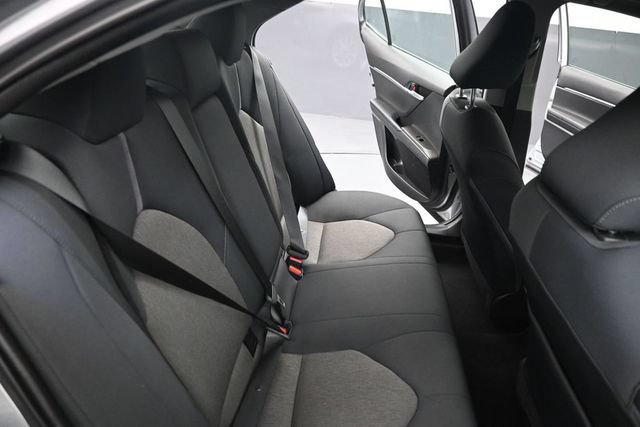 Used 2022 Toyota Camry LE FWD image 21