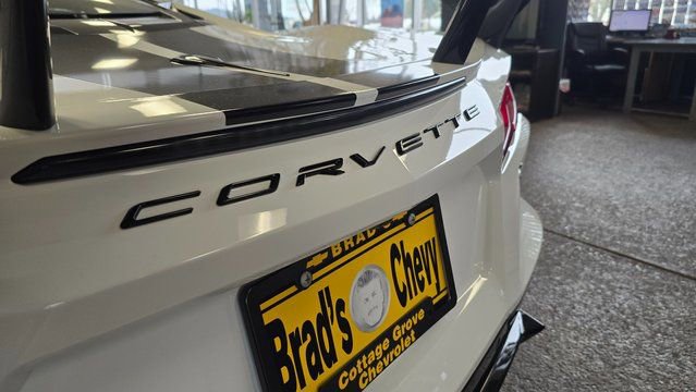 New 2025 Chevrolet Corvette Stingray Preferred Cpe w/ Z51 Performance Package image 8