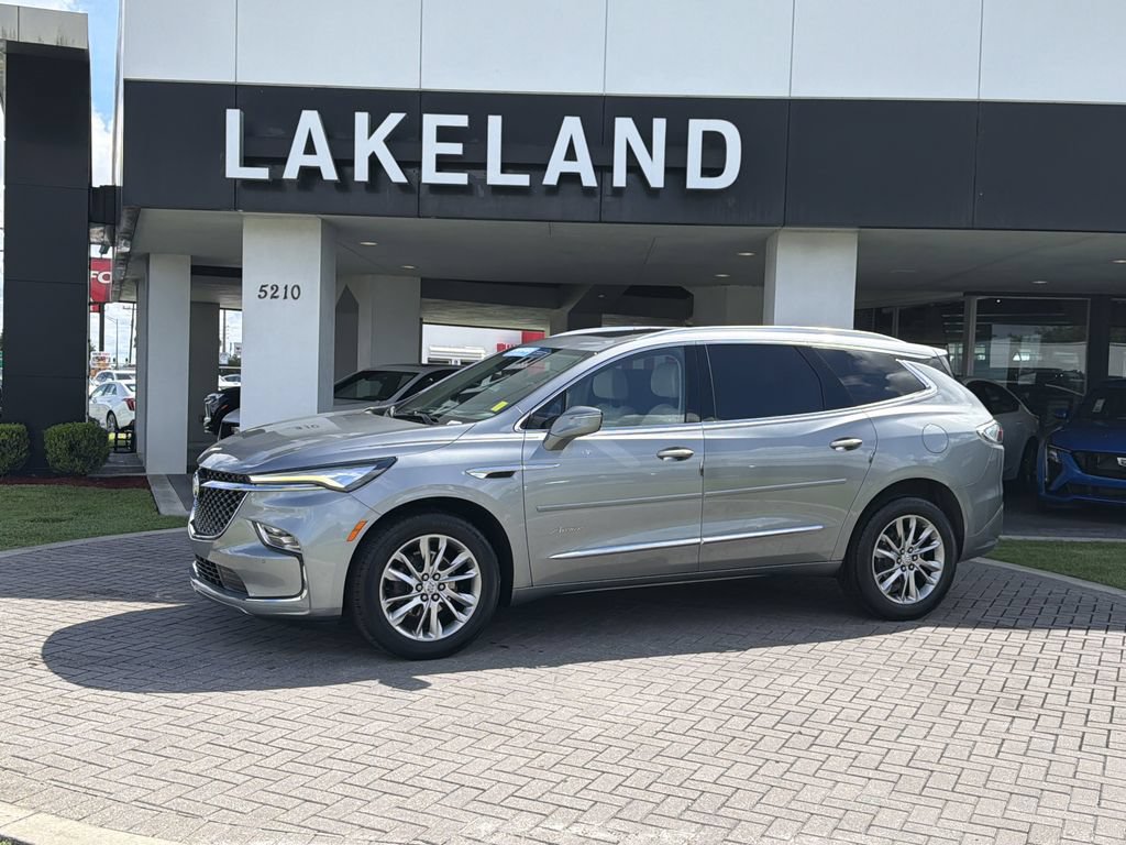 Certified 2023 Buick Enclave Avenir w/ Avenir Technology Package FWD image 2