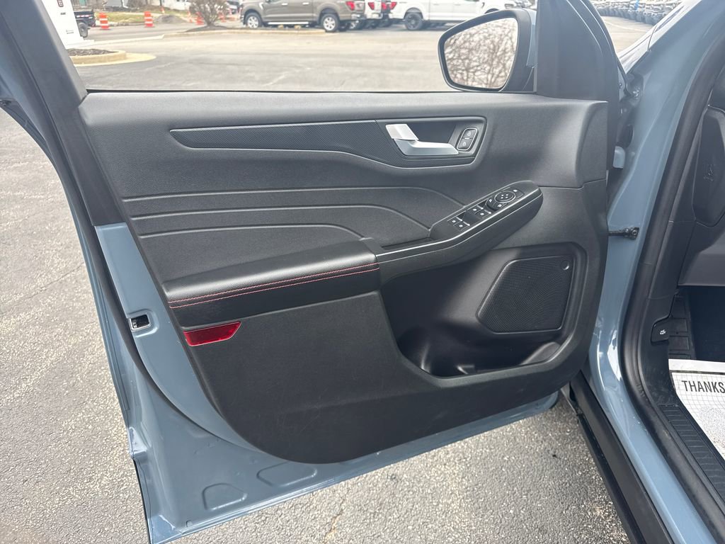 Used 2025 Ford Escape ST-Line Elite w/ Tech Pack #1 image 29