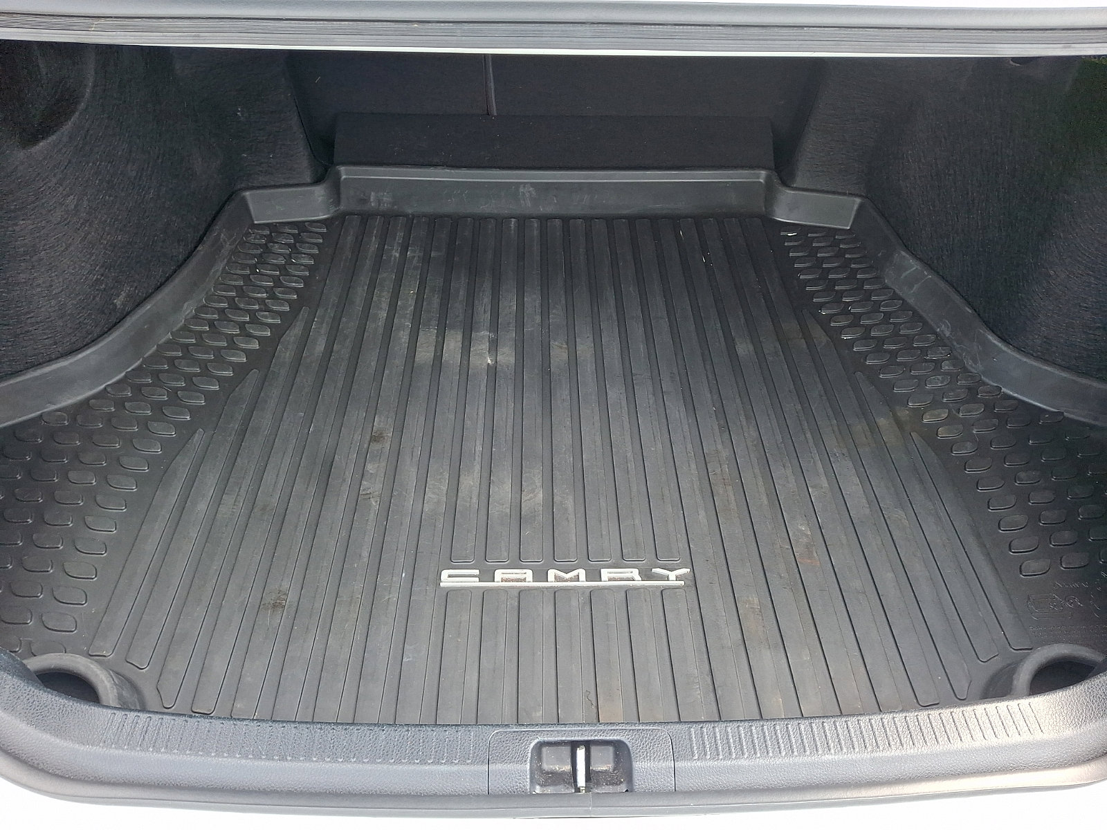 Used 2023 Toyota Camry XSE w/ Cold Weather Package FWD image 28
