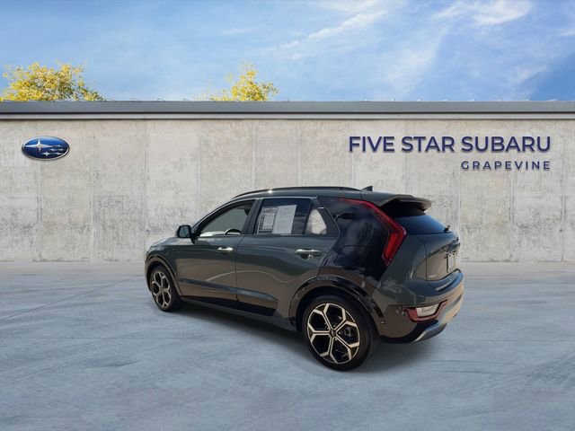 Used 2023 Kia Niro SX Touring image 6