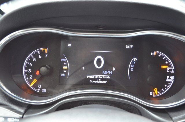 Used 2021 Jeep Grand Cherokee Limited w/ Luxury Group II image 22