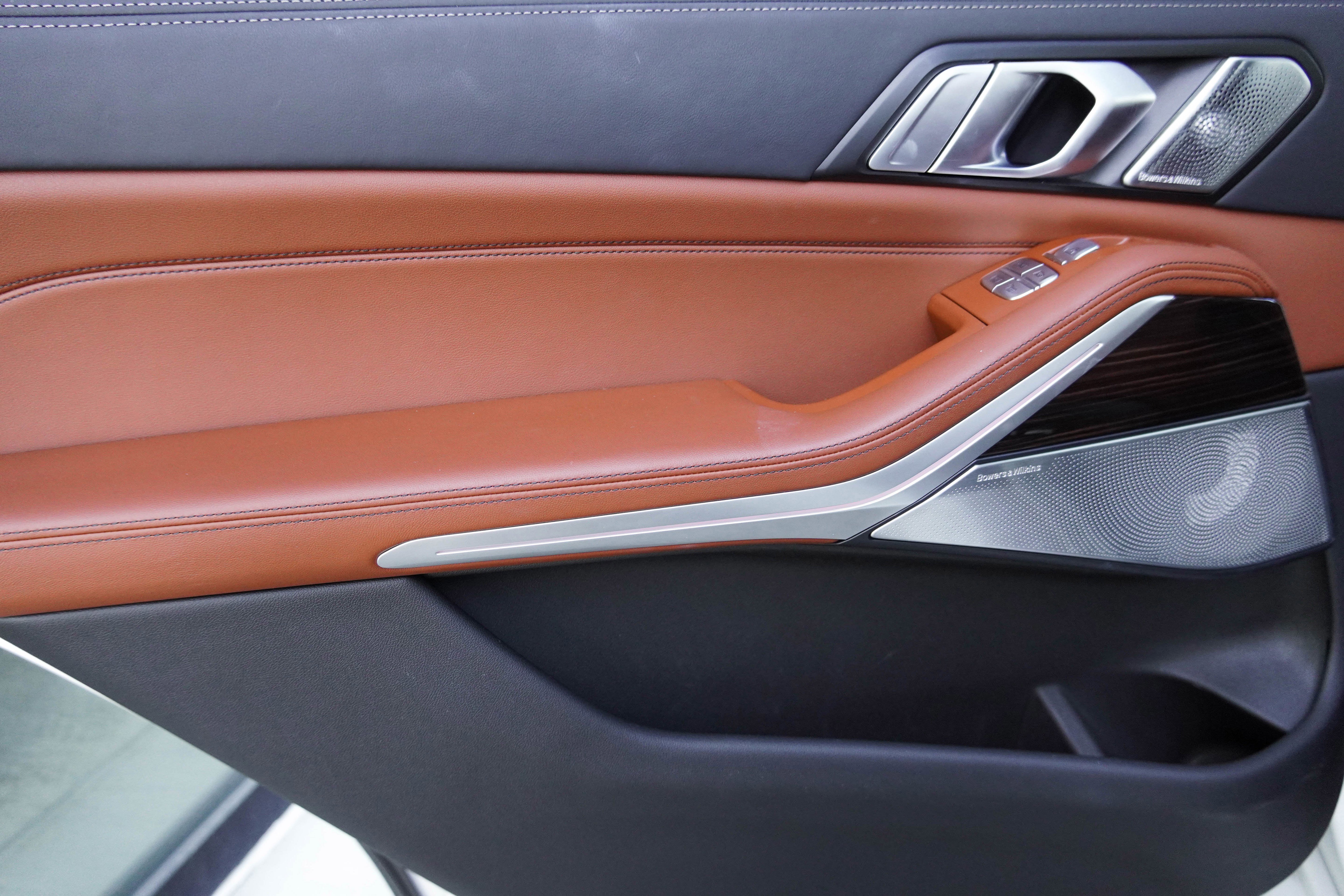 Certified 2024 BMW X7 M60i w/ Executive Package image 34