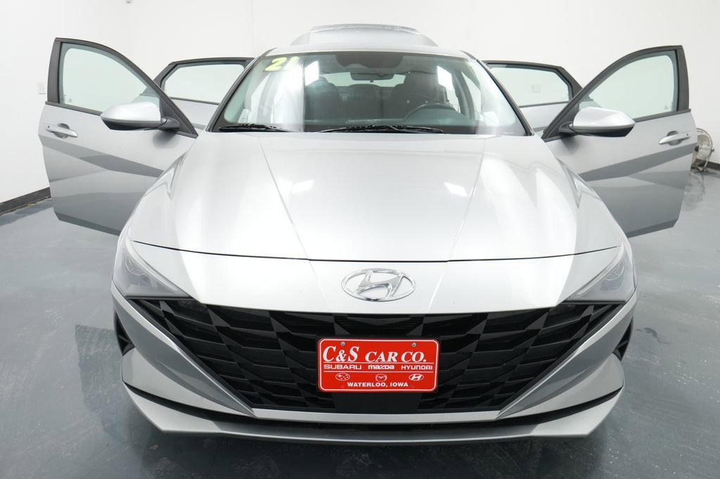 Used 2021 Hyundai Elantra SEL w/ Convenience Package image 27