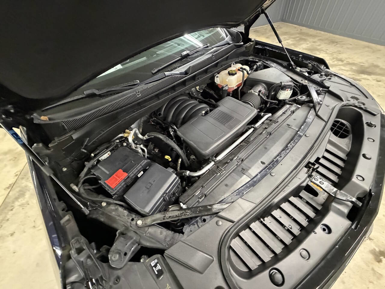 Used 2022 Chevrolet Tahoe RST w/ Sport Performance Package image 9