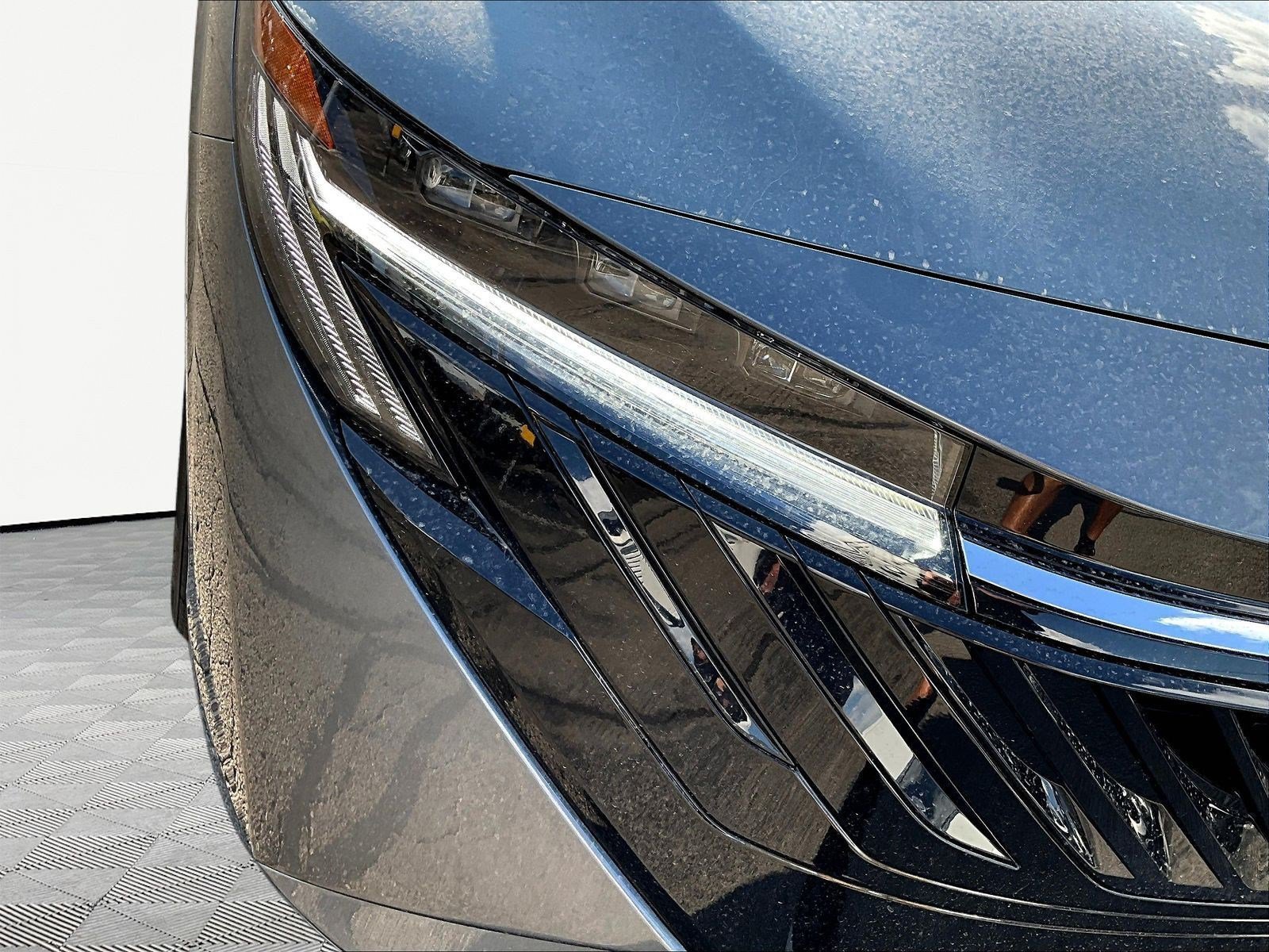 New 2027 Nissan Sentra SR w/ SR Premium Package FWD image 8