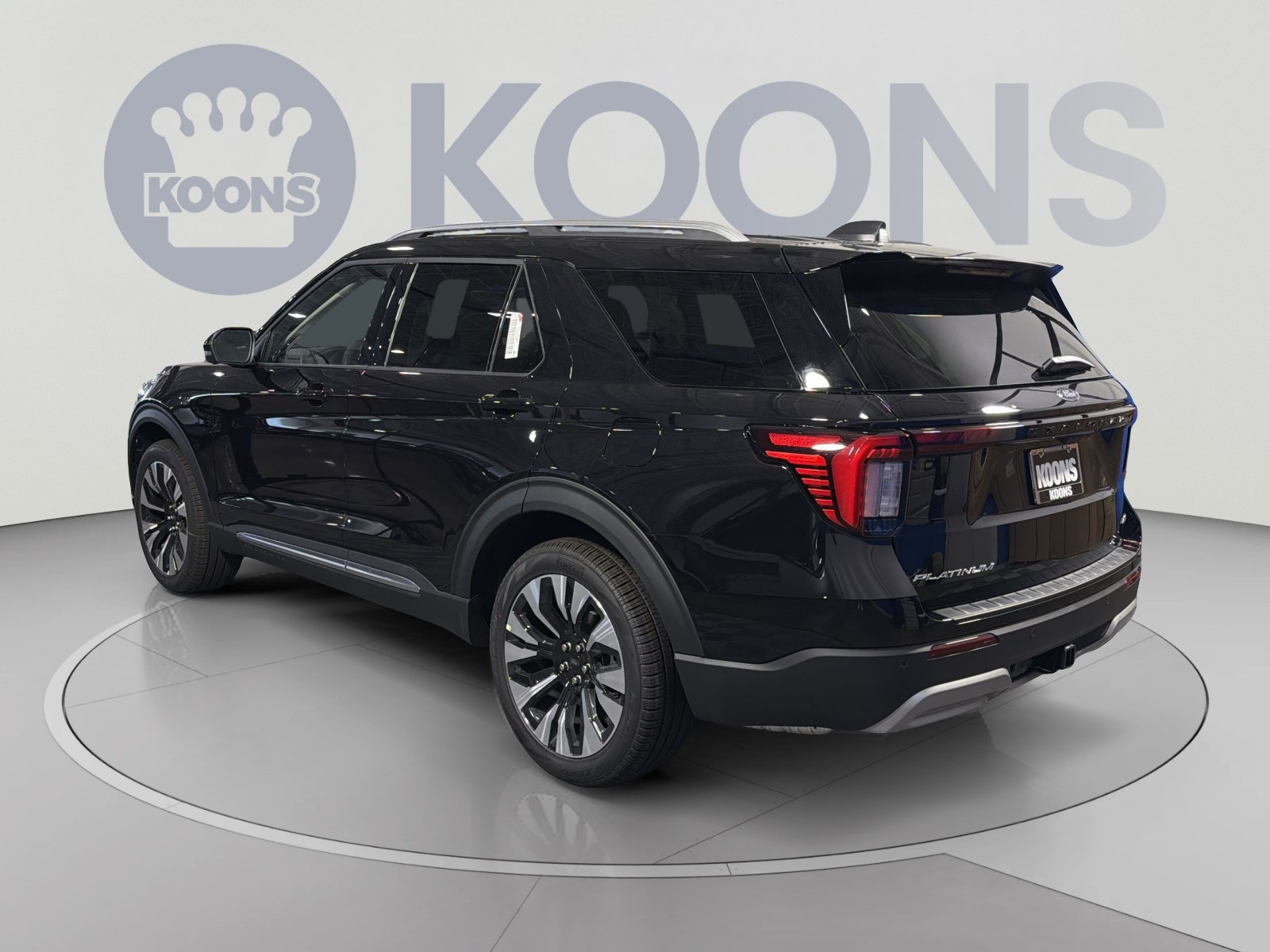 New 2026 Ford Explorer Platinum w/ LUX Leather Package AWD/4WD image 4