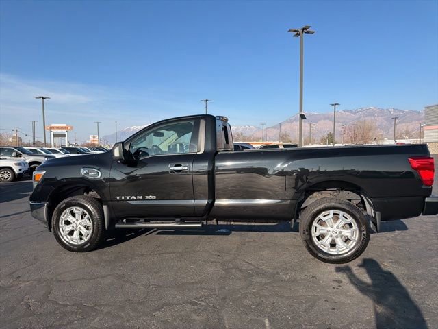 Used 2017 Nissan Titan SV image 20