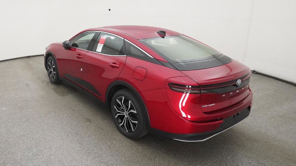 New 2026 Toyota Crown XLE image 5