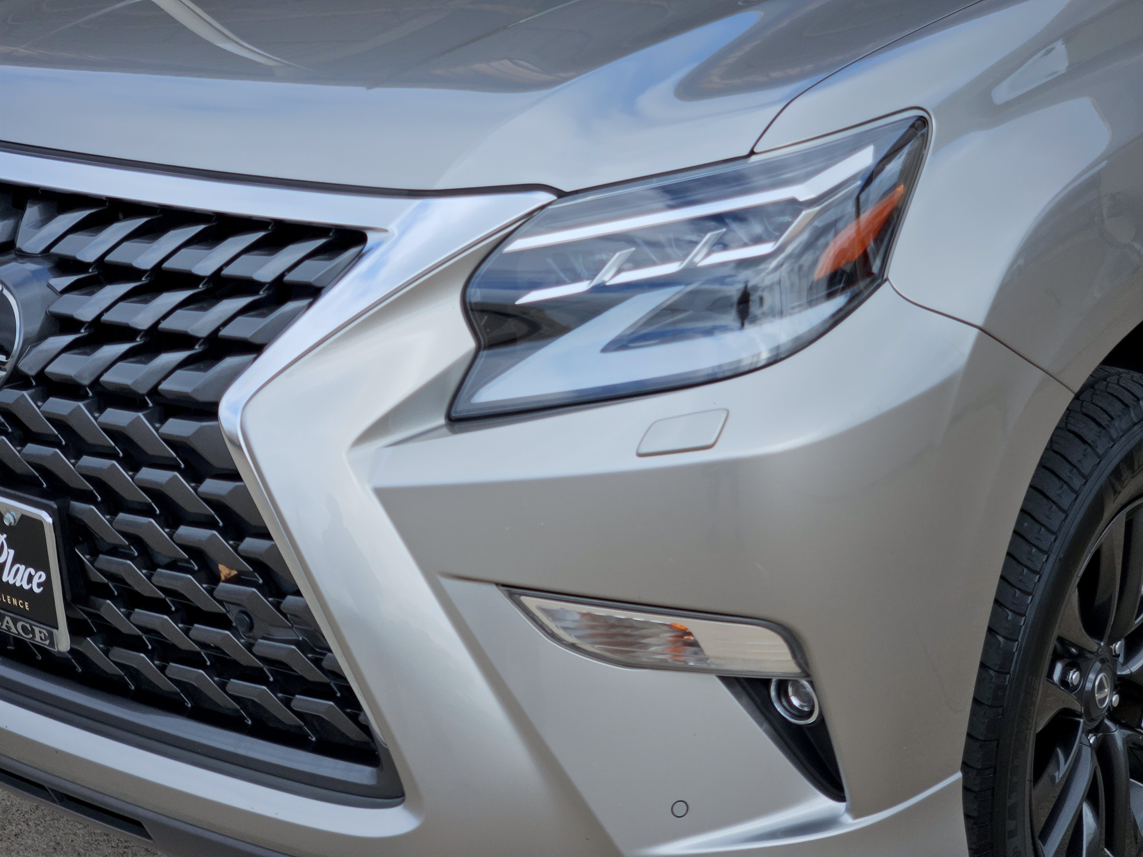 Used 2023 Lexus GX 460 Premium w/ Premium Package AWD/4WD image 11