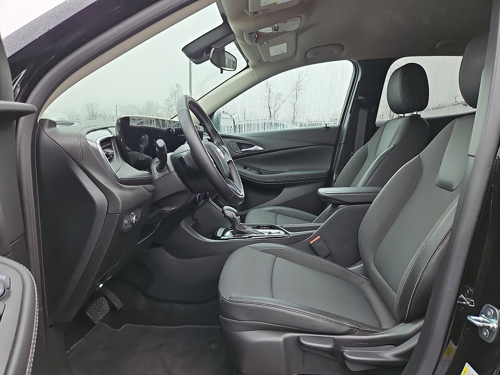 Certified 2024 Buick Encore GX Preferred image 13