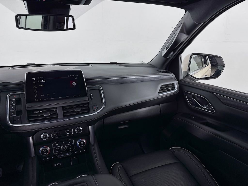 Used 2024 GMC Yukon SLT image 37