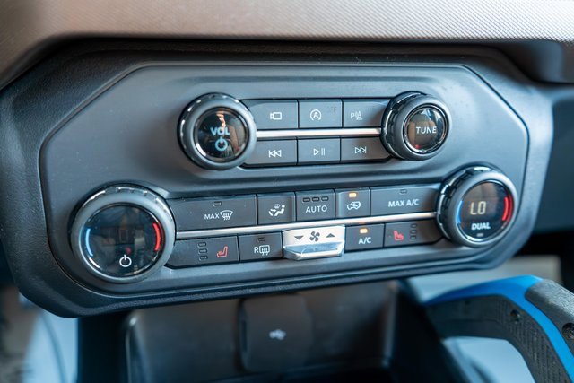 Used 2023 Ford Bronco Outer Banks image 23