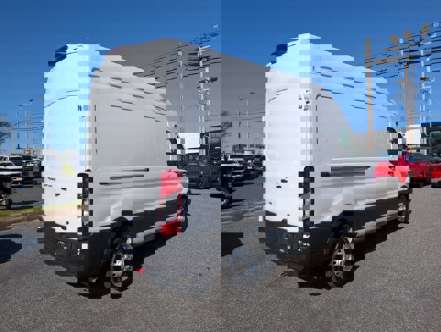 Certified 2023 Ford Transit 250 148 High Roof AWD image 4