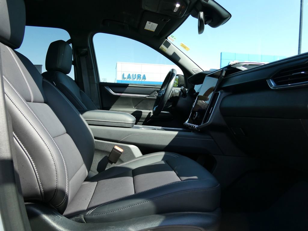 Certified 2025 GMC Acadia Elevation w/ Super Cruise Package FWD image 14