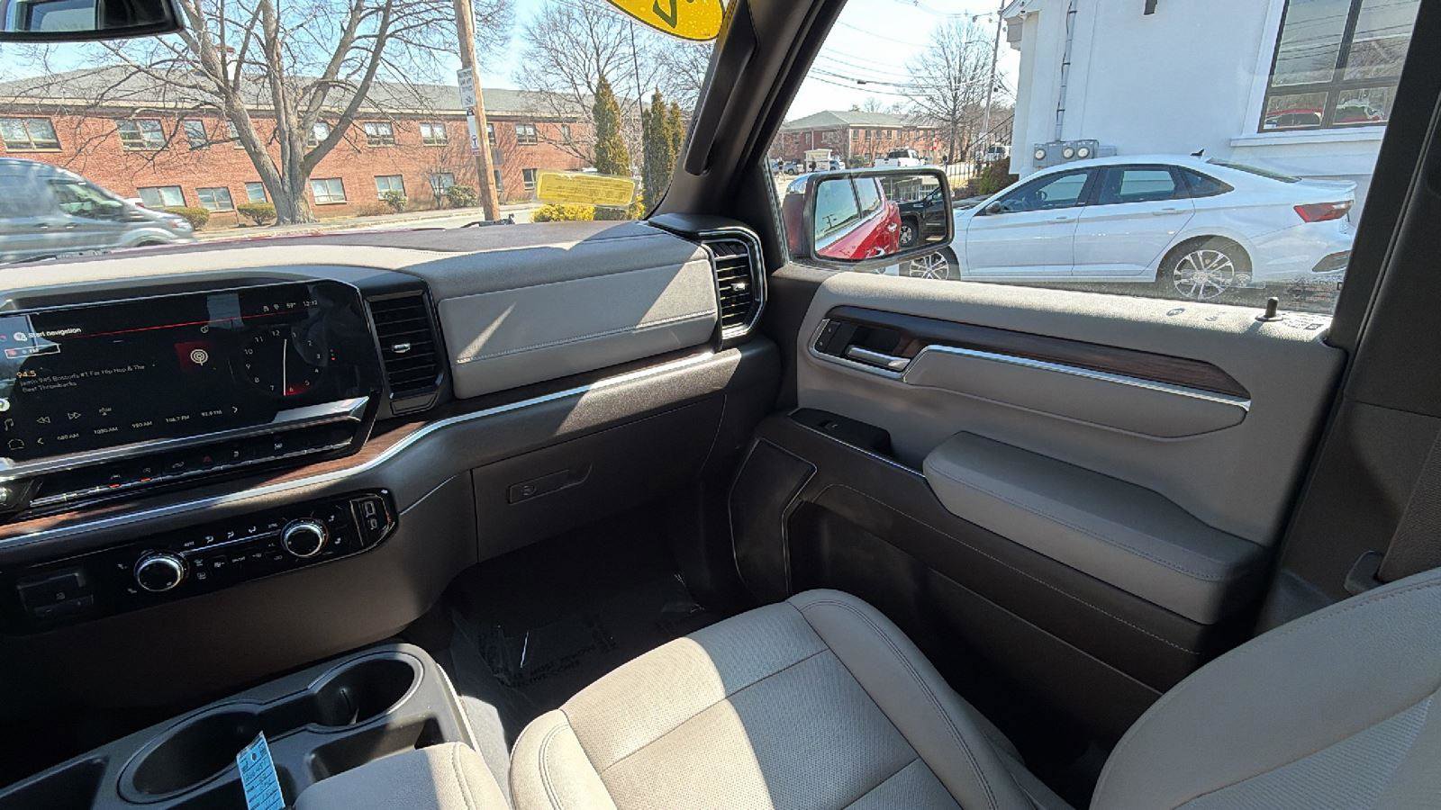 Used 2022 GMC Sierra 1500 SLT w/ Max Trailering Package image 31