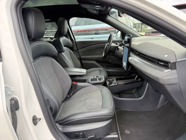 Used 2025 Ford Mustang Mach-E GT AWD/4WD image 20
