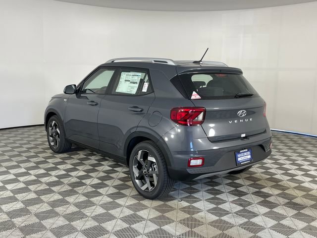 New 2025 Hyundai Venue SEL image 5